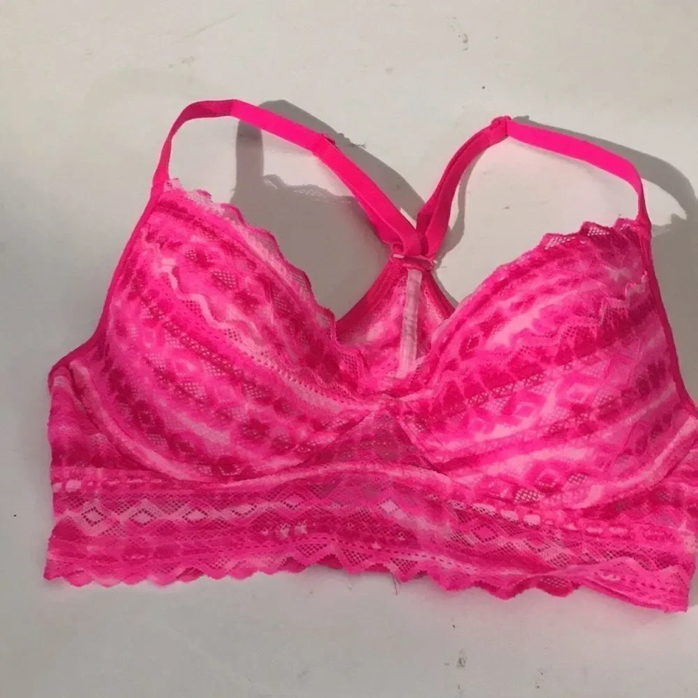Victoria’s Secret Racerback XS Bra - Chic and Comfortable
